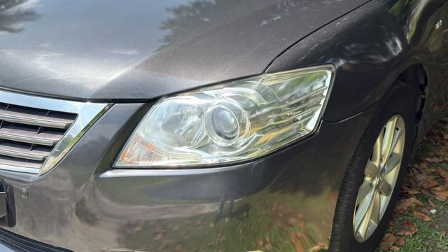 2011 TOYOTA CAMRY 2.0 E (A) Condition Masih Cantik - 4