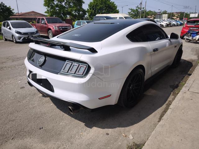 2016 Ford MUSTANG 5.0 GT (A) - 2