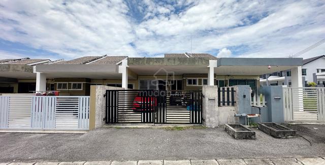 Desa Lahat Sri Wang Single Storey House Ipoh Fronting To Field 1