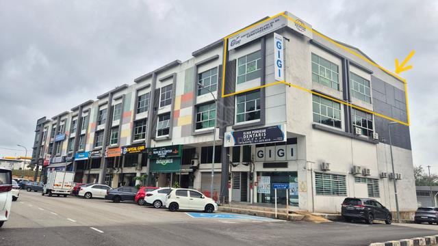 Air Putih / Semambu 2ND FLR Shop End Lot Extra Space& Parking For Rent 1