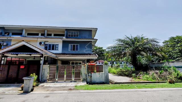 Batu Pahat Parit Sulong Double Storey Medium Cost Corner Lot 1