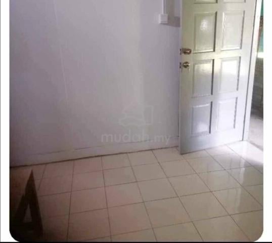 Master room for rent 1