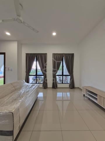 Brand New Unit ✨✨Fully Furnish Double Storey Setia Safiro Cyberjaya 1