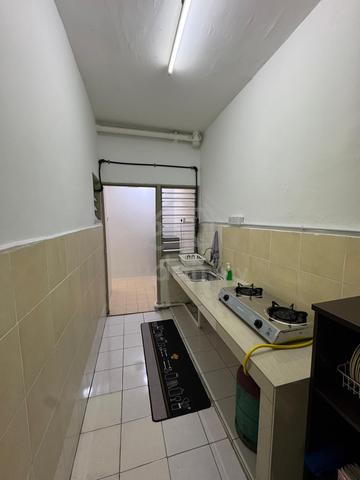 Dataran Otomobil Apartment 2