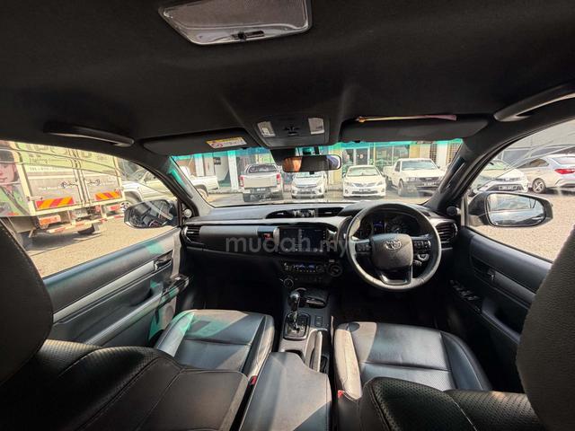 2022 Toyota HILUX 2.8 ROGUE (A) - 2