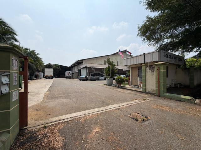 Kawasan Perindustrian Bukit Rambai Warehouse Factory 2 Conrer Lots 1