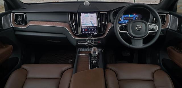 Volvo XC60 2.0 RECHARGE T8 FREE VSA5 Plus Package - 3