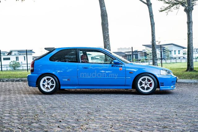 Honda CIVIC EK TYPE R - 3