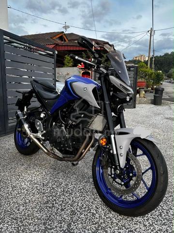 Carousel Image