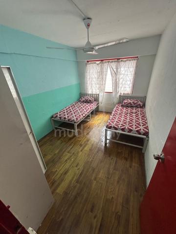Bilik Sewa Lelaki di Teratak Muhibbah 1 Taman Desa Kuala Lumpur 1