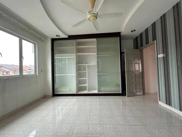 Bukit Rimau Sri Suria 1