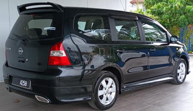 2011 Nissan GRAND LIVINA 1.6 (A)SitLeather NiceCar - 4