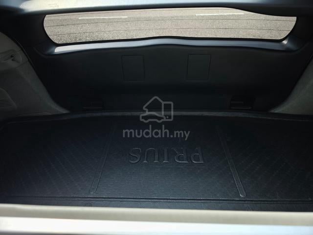 2012 Toyota PRIUS 1.8 LUXURY (HYBRID) ENHANCED (A) - 4