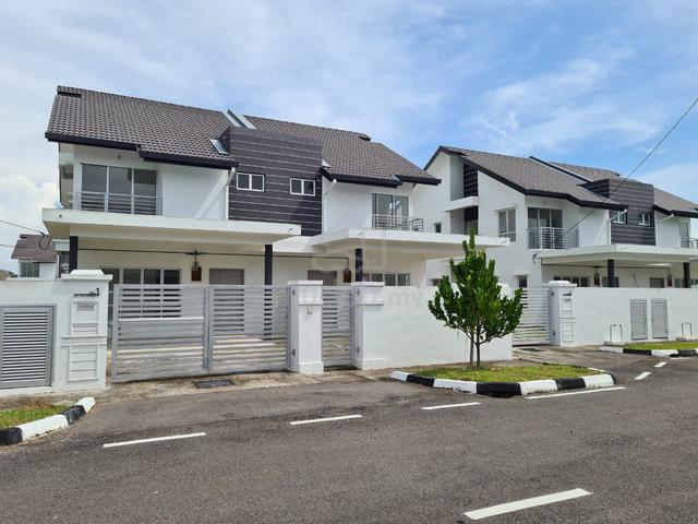 Siap Dibina ✅ 2 Storey Semi Detached Pontian 1