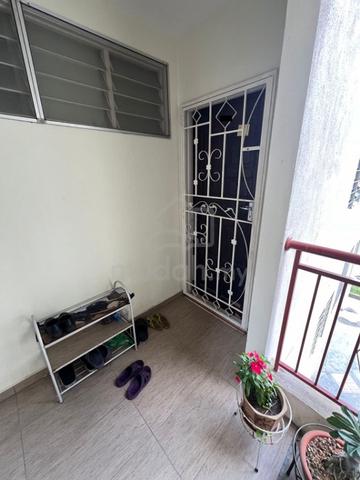 Permai Lake View Apartment 3