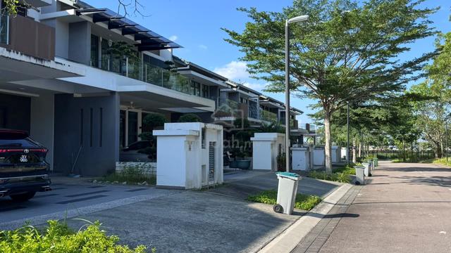 Puteri Harbour Estuari Gardens Superlink 4 + 1 Bed Unfurnished Tuas 1