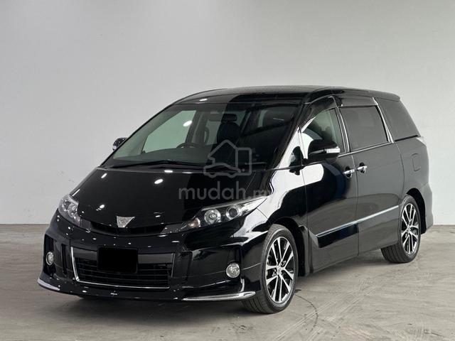 PREMIUM EDITION 2015 Toyota ESTIMA 2.4 - 4