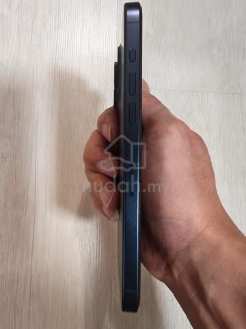 Iphone 15 Pro Max - photo 5 of 6