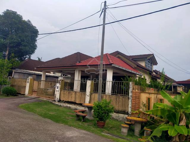 Banglo 1.5 storey di Lunas,Kedah 1