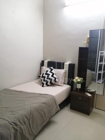 Single Room Puncak Damansara Condo Fully Furnished 1