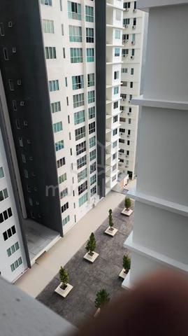 Emerald Residence 1