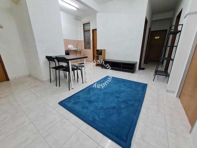 Bilik sewa Perempuan, Pangsapuri Bukit Beruang Murni, Ayer Keroh 1