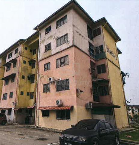Ixora Apartment ( Garden Avenue ) 1