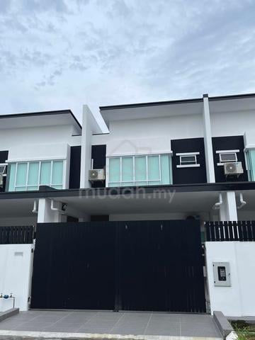 NEW Highfield Batu Kawa House for Rent | Free Cleaning | Move-in Ready 1