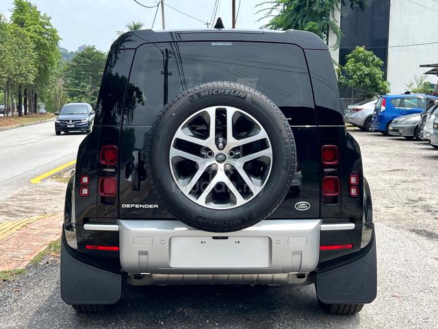 12k Mil 2022 Land Rover DEFENDER 2.0 90 XS P300 - 5