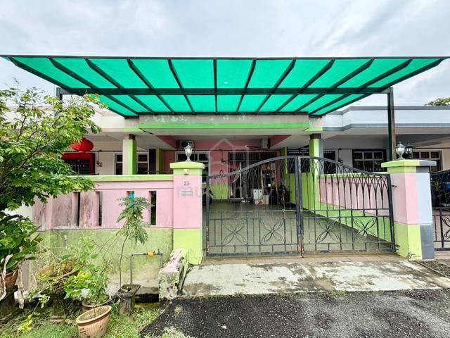 Renovated Taman Sutera Pontian Single Storey Full Loan For Sale 1