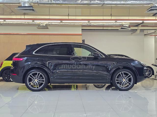 2022 Porsche CAYENNE 3.0 SUV / FREE 5 YRS WARRANTY - 5