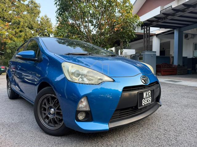 2012 Toyota PRIUS C 1.5 (HYBRID) (A) Direct Owner - 1