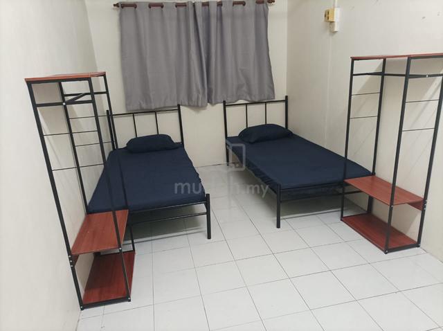 BIlik sewa lelaki - Taman Tas 1
