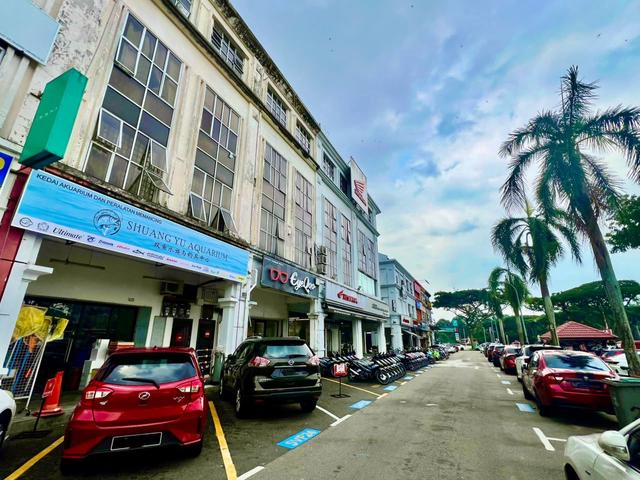 Nusa Perintis - 4 Storey Shop For Sale 1