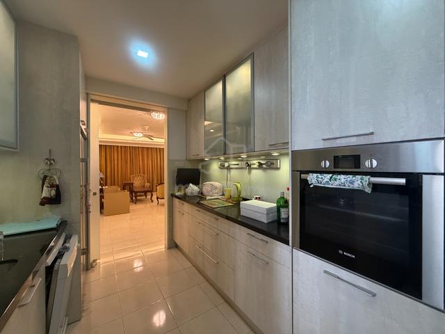 Riana Green East 5
