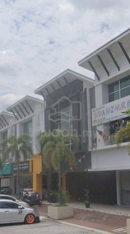 Below market Two Storey Shoplot at Taman TTDI Jaya Shah Alam for sale 1