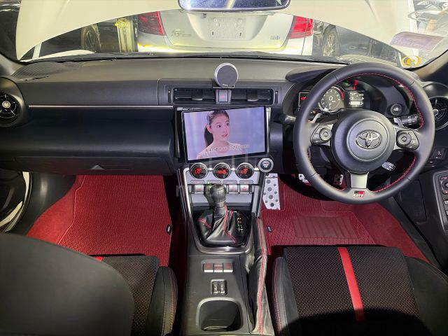2024 Toyota GR86 RZ - 5