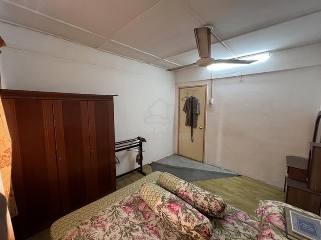 Flat Taman Bukit Angkasa 2