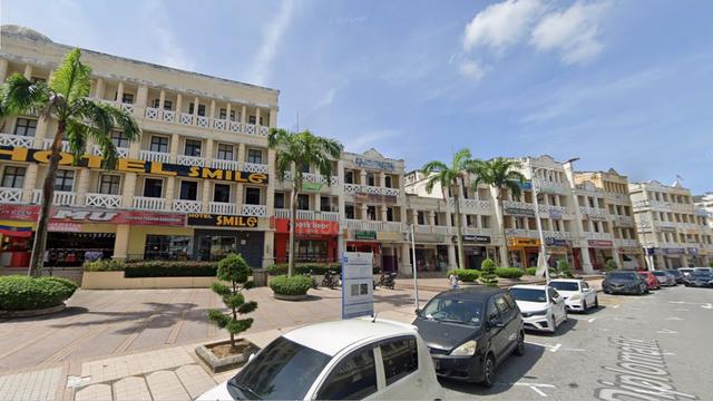 CORNER UNIT Jalan Diplomatik, Presint 15, Putrajaya 1