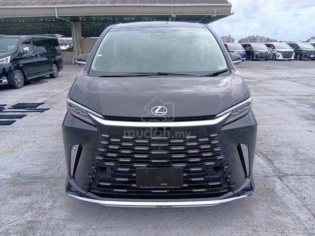 2024 BOOKNOW Black/White Lexus LM 500H VERSION L - 2