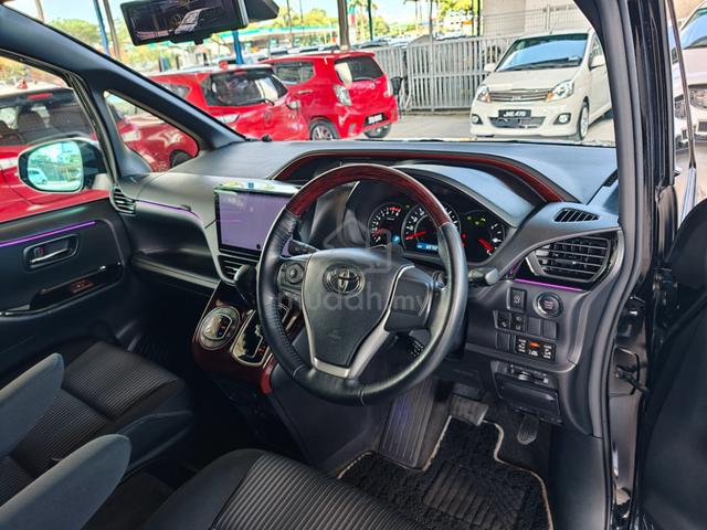 2019 Toyota VOXY 2.0 ZS KIRAMEKI II (A) - 3