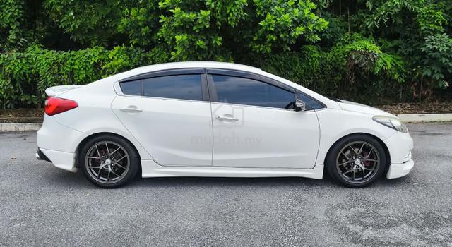 Kia CERATO K3 1.6 (A) Full Spec 2014 Terbaik - 3