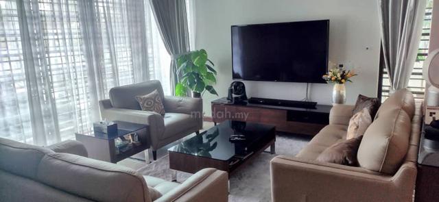Jalan Bayu Bayu Ferringhi 3 storey Semi-D  fully furnished for rent 1