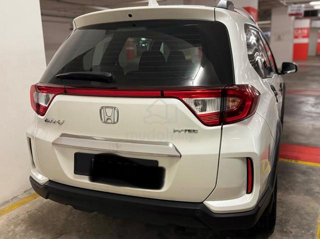 2021 Honda BR-V 1.5 E. - 3