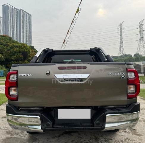 2021 Toyota HILUX 2.4 V FACELIFT II (A)F/S RECORD - 5