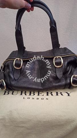 Burberry bag - Bags & Wallets for sale in Ipoh, Perak