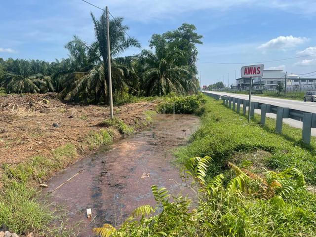 International Lot Land For Sale Near Parit buntar 1