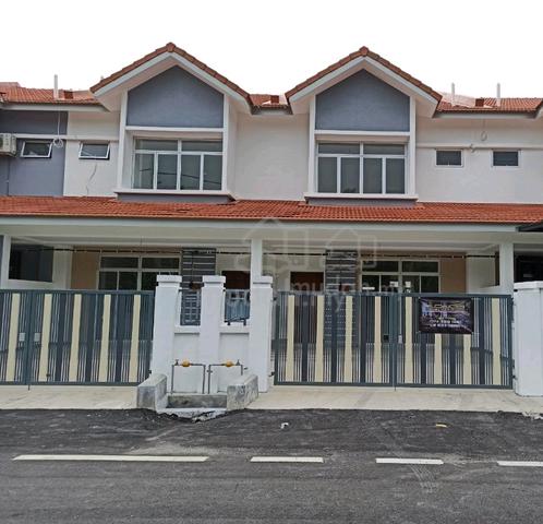 bilik sewa pekan nanas 1