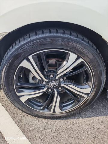 2018 Honda CIVIC 1.5 TC-PREMIUM (A) - 4
