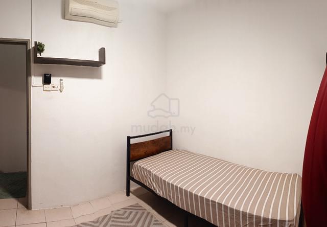 Casa Subang USJ 1 Non-sharing Room BRT LRT 1